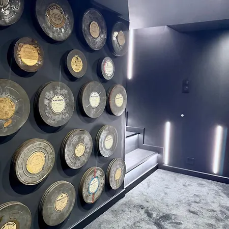 Apartament Les Coulisses - Cinema Prive & Jeu De Piste A 2 *